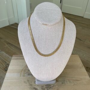 Elegant Gold Necklace